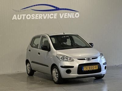 Grijs (metallic) Gebruikt 2010 Hyundai i10 Dynamiq Hatchback | € 3.250 (Iets duurder)