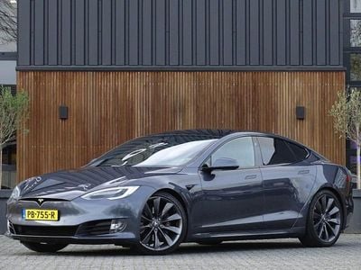 Grijs Gebruikt 2017 Tesla Model S Hatchback | € 17.995 (Super prijs)