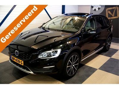 tweedehands Volvo V60 CC 2.0 D4 140kW/190pk Aut8 Polar+ OPEN DAK + ADAPT.BI