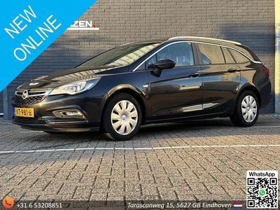 Zwart Gebruikt 2016 Opel Astra Business Stationwagen | € 3.950 (Eerlijke prijs)