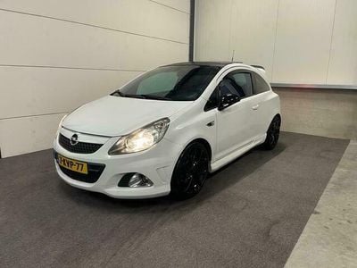 Wit Occasion 2009 Opel Corsa OPC Hatchback | € 7.950 (Iets duurder)