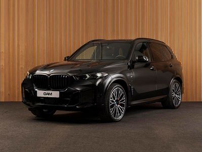 Zwart Occasion 2025 BMW X5 Comfort Edition SUV | € 104.800 (Iets duurder)