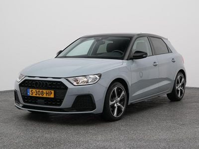 Grijs Occasion 2023 Audi A1 Advanced Hatchback | € 22.750 (Super prijs)
