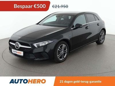 Zwart Occasion 2020 Mercedes A250 Sedan | € 21.649 (Super prijs)