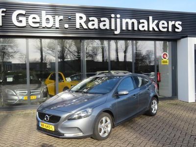 tweedehands Volvo V40 2.0 D2 *Navigatie*ECC*EXPORT/EX.BPM*