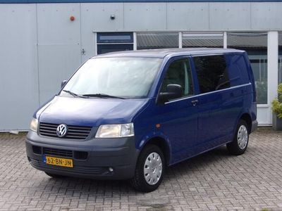 VW Transporter