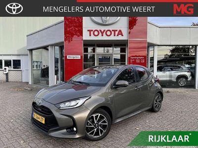 Groen Occasion 2021 Toyota Yaris Hybrid Hatchback | € 20.945 (Eerlijke prijs)