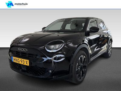 Occasion Fiat 600 La Prima 101 PK (74 kW) 2025 Zwart SUV