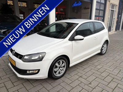 Wit Gebruikt 2011 VW Polo Comfortline Hatchback | € 2.199 (Goede deal)