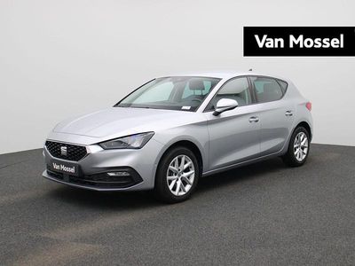 Zilver Gebruikt 2023 Seat Leon Style Hatchback | € 21.944 (Iets duurder)