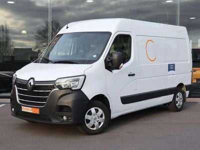 Wit Gebruikt 2021 Renault Master Van | € 26.999