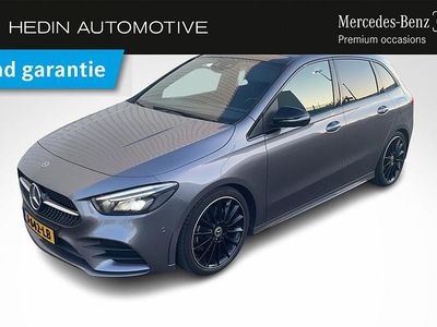 Grijs Gebruikt 2020 Mercedes B220 AMG line MPV | € 29.900 (Duur)