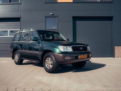 tweedehands Toyota Land Cruiser 100 4.7i V8 50th Anniversary UNIEK ! / Youngtimer