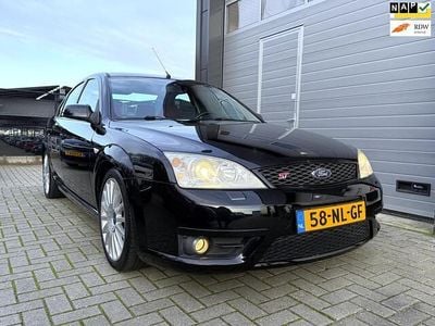 Zwart Gebruikt 2003 Ford Mondeo ST Sedan | € 7.450