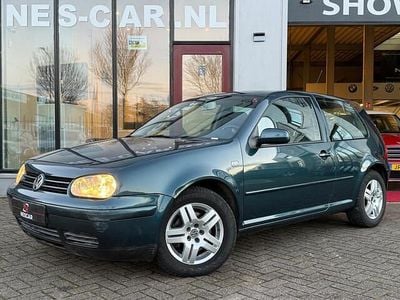 Occasion VW Golf IV Highline 116 PK (85 kW) 2002 Groen Hatchback