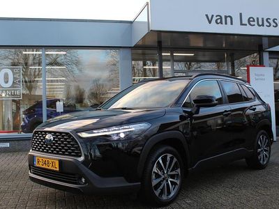 Zwart Occasion 2023 Toyota Corolla Cross Edition SUV | € 30.700 (Eerlijke prijs)