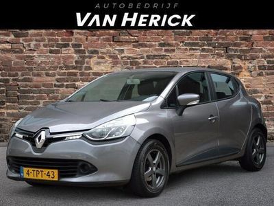 tweedehands Renault Clio IV 0.9 TCe Collection 5-Deurs | Cruise | Airco | Navi
