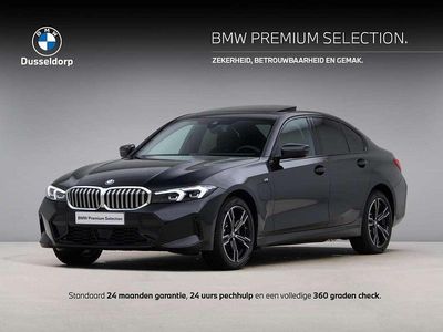 Zwart Gebruikt 2025 BMW 330e Comfort Edition Sedan | € 51.450 (Goede deal)