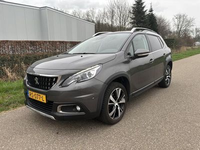 tweedehands Peugeot 2008 1.2 PureTech Allure / AUTOMAAT / PANORMADAK / NAVI / AIRCO / CRUISE