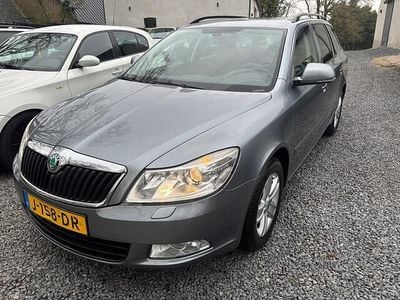Occasion Skoda Octavia Elegance 105 PK (77 kW) 2012 Grijs Stationwagen