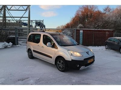 Grijs Occasion 2009 Peugeot Partner Tepee MPV | € 3.999 (Goede deal)