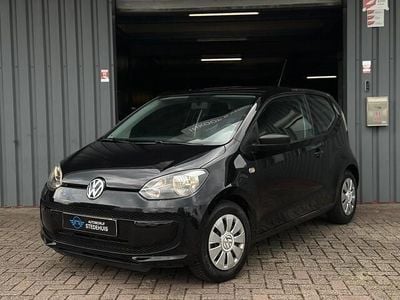 Zwart Gebruikt 2013 VW up! Hatchback | € 4.998 (Eerlijke prijs)