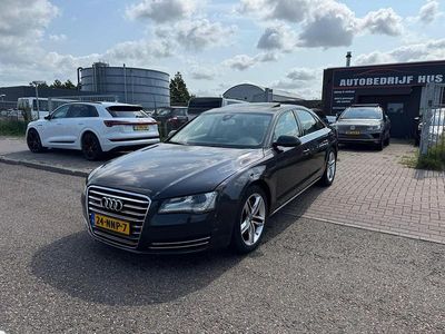 Grijs Gebruikt 2010 Audi A8 Sedan | € 8.950