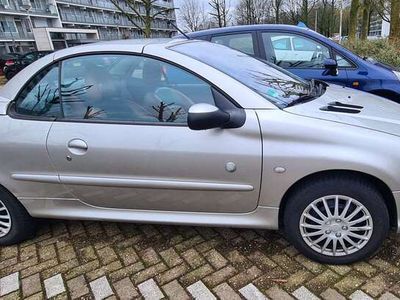 tweedehands Peugeot 206 1.6-16V Roland G.