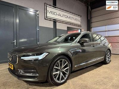 Grijs (metallic) Gebruikt 2020 Volvo V90 Inscription Stationwagen | € 23.949 (Eerlijke prijs)