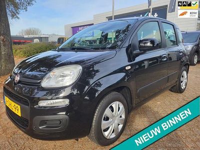 Zwart Gebruikt 2013 Fiat Panda Hatchback | € 3.499 (Eerlijke prijs)