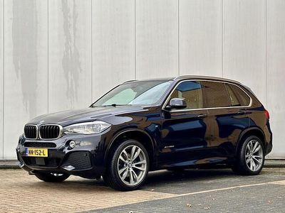 Zwart Gebruikt 2017 BMW X5 Executive SUV | € 34.950 (Eerlijke prijs)