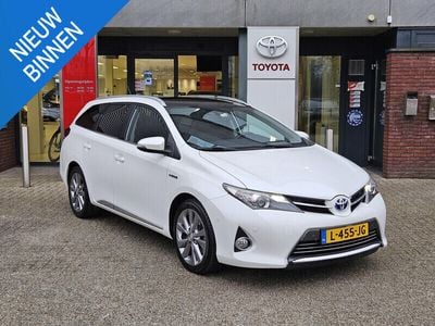 Toyota Auris Hybrid