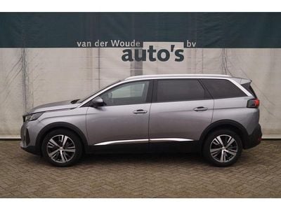 Grijs Gebruikt 2021 Peugeot 5008 Allure SUV | € 17.900 (Goede deal)