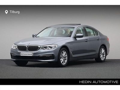 Bluestone metallic (grijs metallic) Occasion 2020 BMW 530e Comfort Edition Sedan | € 33.880 (Eerlijke prijs)