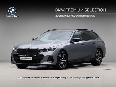 Grijs Occasion 2024 BMW i5 Comfort Edition Stationwagen | € 74.900 (Iets duurder)
