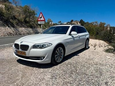 BMW 525