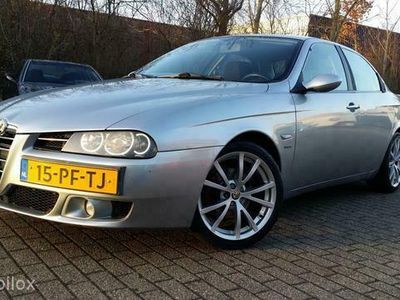 Alfa Romeo 156