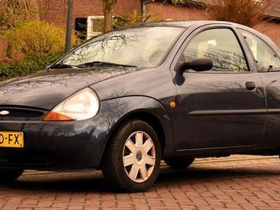 tweedehands Ford Ka 1.3 Futura MET AIRCO, ELEC. RAMEN EN MEER!