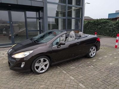 Bruin Gebruikt 2010 Peugeot 308 CC Cabriolet | € 6.975 (Iets duurder)