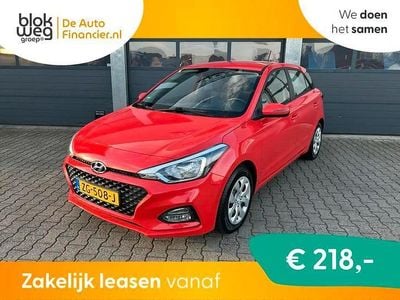 Rood Occasion 2019 Hyundai i20 Comfort Hatchback | € 12.830 (Iets duurder)