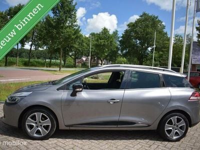 Grijs Occasion 2016 Renault Clio GrandTour LIMITED Stationwagen | € 4.999 (Goede deal)