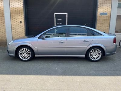 Occasion Opel Vectra GTS Executive 155 PK (114 kW) 2006 Grijs Hatchback
