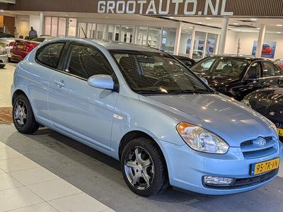 Blauw Occasion 2007 Hyundai Accent Dynamiq Hatchback | € 2.744