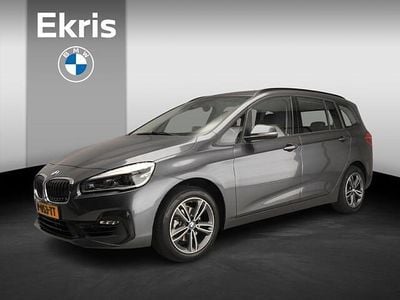 BMW 216