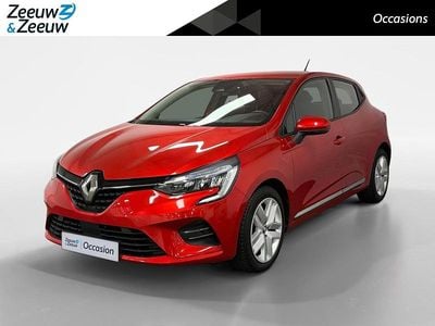 Rouge flamme nnp Gebruikt 2020 Renault Clio V Zen Hatchback | € 11.435 (Goede deal)