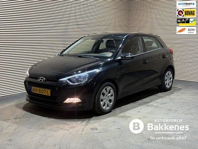 Zwart Occasion 2018 Hyundai i20 Hatchback | € 9.245 (Eerlijke prijs)