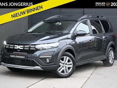 Grijs Occasion 2022 Dacia Jogger Comfort MPV | € 18.449 (Eerlijke prijs)