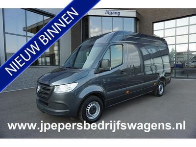 tweedehands Mercedes Sprinter 314 CDI RWD L2 H2 MBUX / Camera / Carplay navigatie / Airco / Cruise control / 270 Graden achterdeuren
