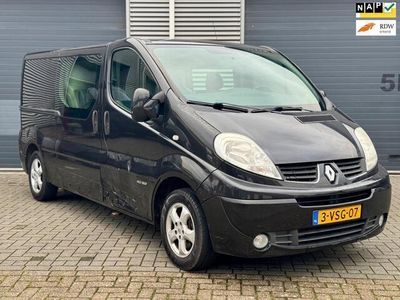 tweedehands Renault Trafic 2.5 dCi T29 L2H1 DC Techline 2011