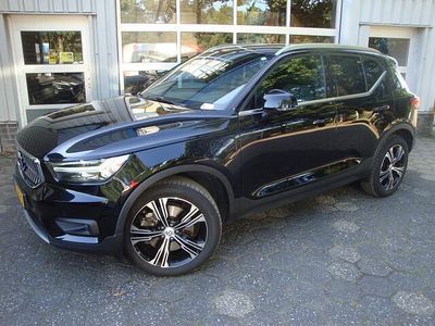 Zwart Gebruikt 2021 Volvo XC40 Inscription SUV | € 29.400 (Eerlijke prijs)